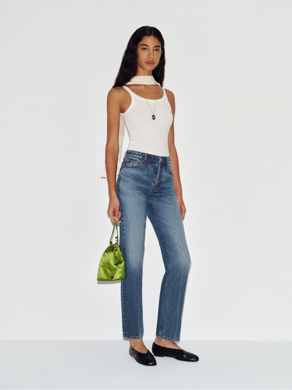 Reformation High-Rise Straight Leg Women’s Jeans in Medium Blue- new with tags